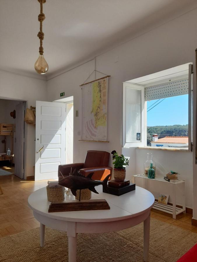 Carlo'S Beach Guest House Praia de Odeceixe Exteriör bild