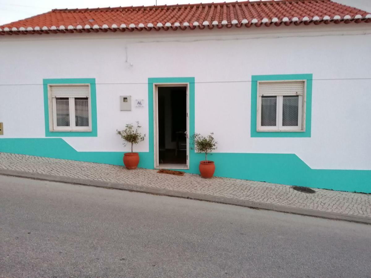 Carlo'S Beach Guest House Praia de Odeceixe Exteriör bild